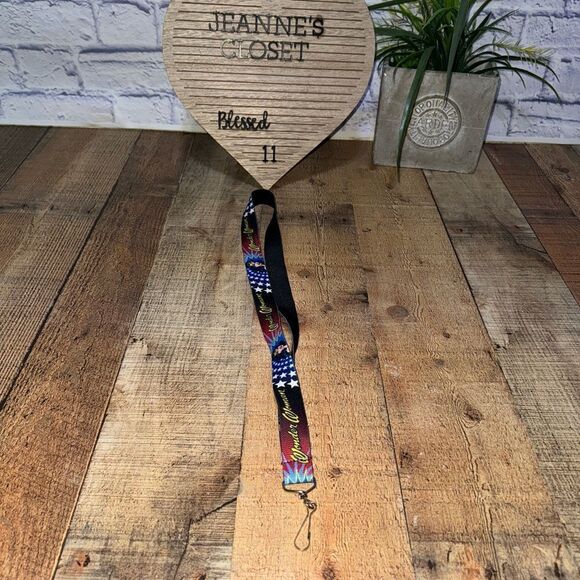 Lanyard - 1.0" - Wonder Woman Face w Stars - Picture 2 of 5